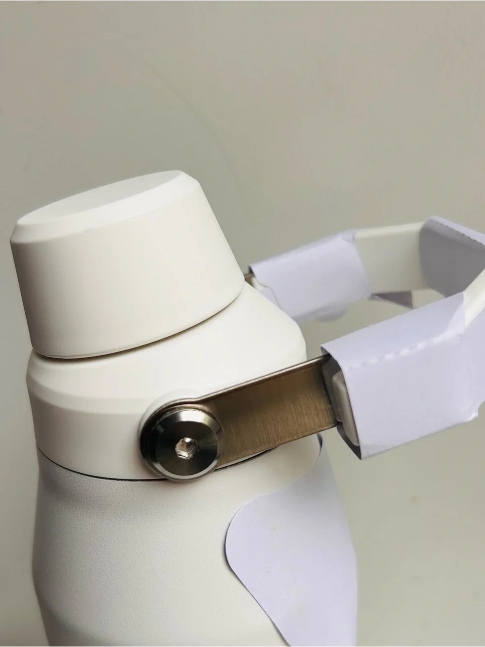 Stanley The AeroLight™ IceFlow Bottle 36 oz / 1.1L White NWT - Picture 2 of 3